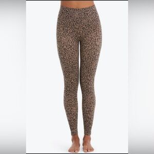 Spanx‎ | Look At Me Now Leggings | Mini Leopard Large